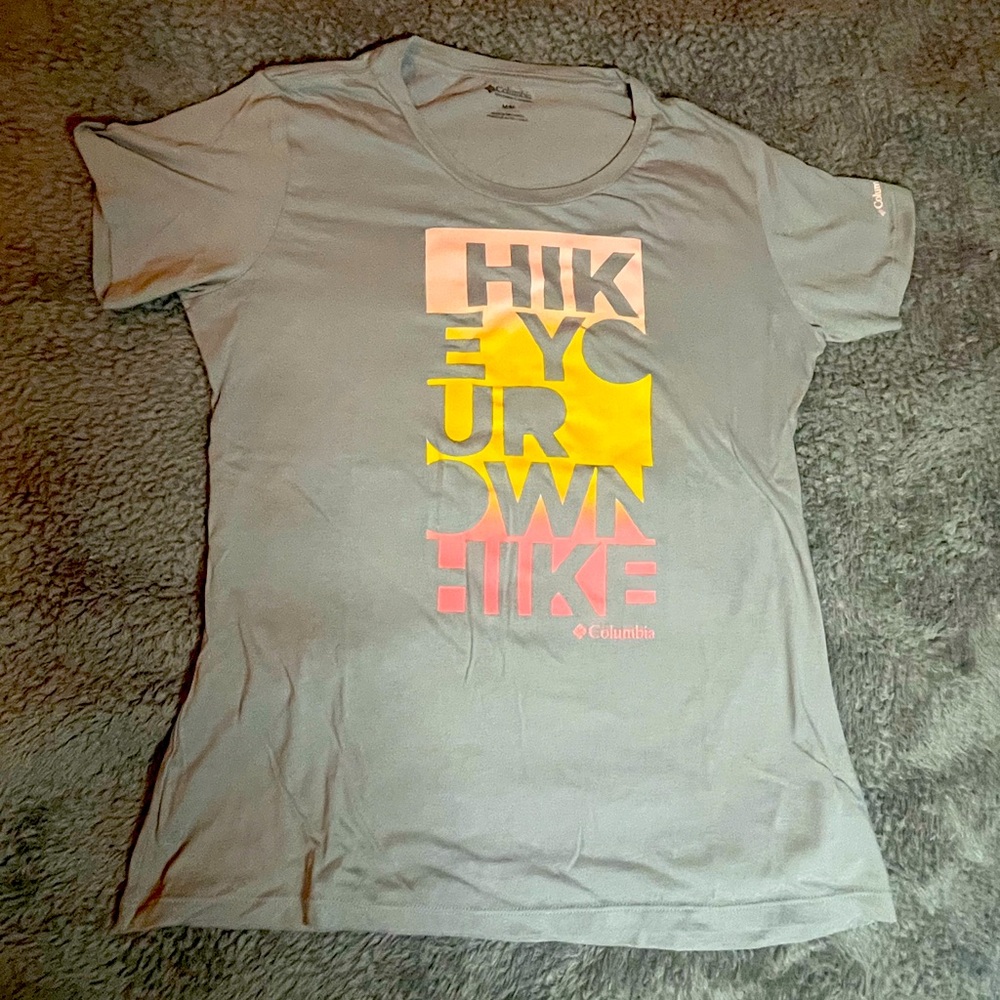Columbia Women's "Hike Your Own Hike" Graphic T-Shirt - Size Medium